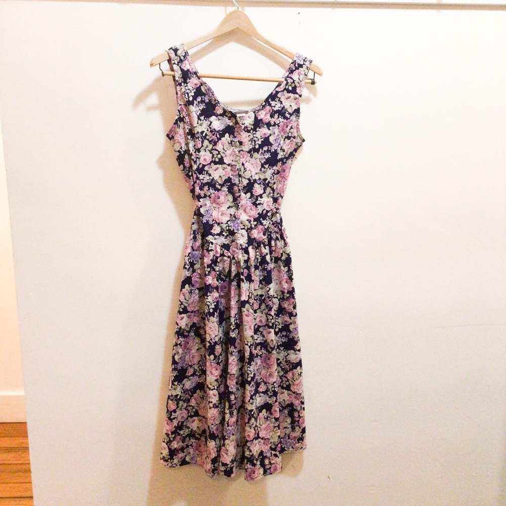 Style my way floral dress 9/10 prairie peasant
